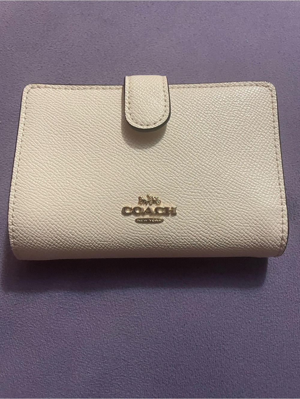 Coach Medium corner zip Pebbled Leather Small Wallet - Cream - Picture 2 of 9